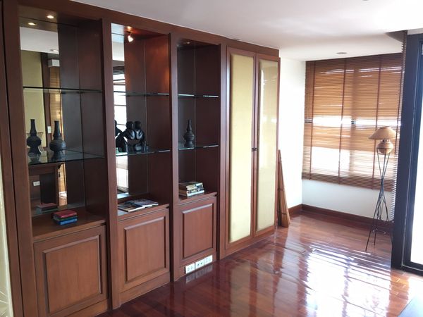 Picture of 4 bed Penthouse in Neo Aree Apartment Khlongtan Sub District P11068