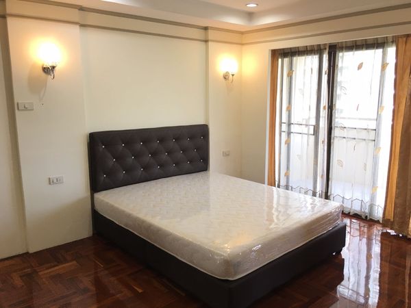 รูปภาพ 2 bed Condo in DH Grand Tower Khlong Tan Nuea Sub District C12013