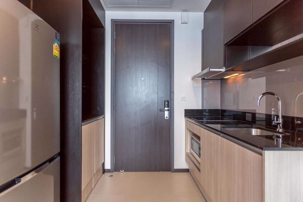 รูปภาพ 1 bed Condo in Edge Sukhumvit 23 Khlong Toei Nuea Sub District C06247