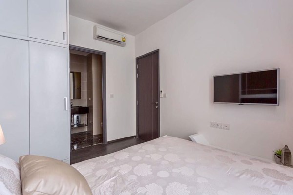 รูปภาพ 1 bed Condo in Edge Sukhumvit 23 Khlong Toei Nuea Sub District C06247