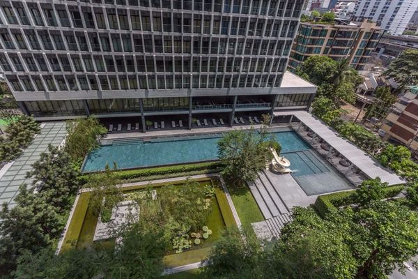 รูปภาพ 1 bed Condo in Noble Ploenchit Lumphini Sub District C012047