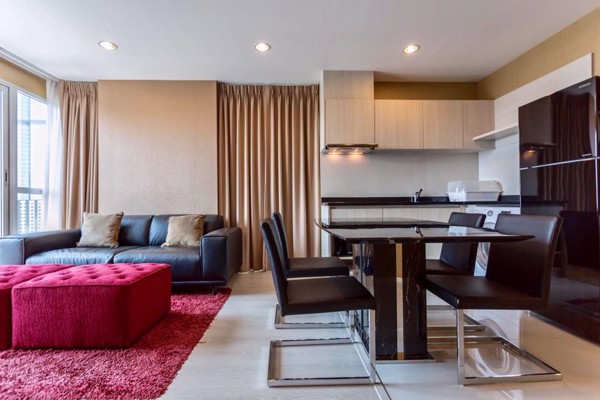 รูปภาพ 2 bed Condo in Rhythm Sathorn - Narathiwas Thungmahamek Sub District C08099