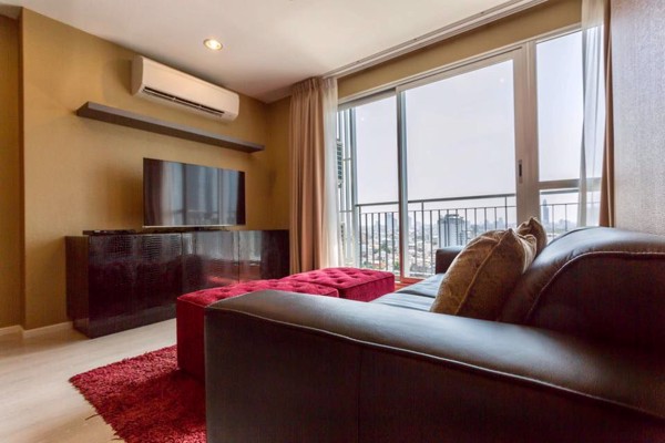 รูปภาพ 2 bed Condo in Rhythm Sathorn - Narathiwas Thungmahamek Sub District C08099