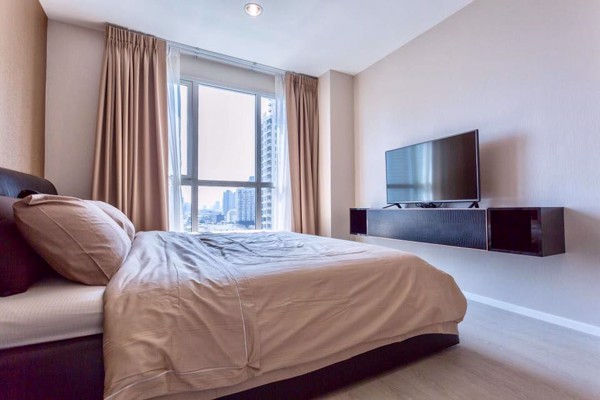 รูปภาพ 2 bed Condo in Rhythm Sathorn - Narathiwas Thungmahamek Sub District C08099