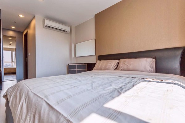 รูปภาพ 2 bed Condo in Rhythm Sathorn - Narathiwas Thungmahamek Sub District C08099