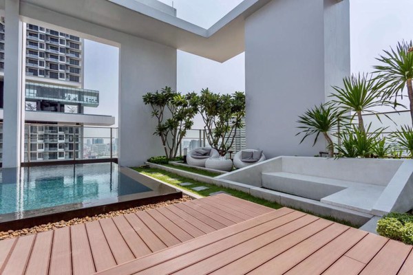 รูปภาพ 2 bed Condo in Rhythm Sathorn - Narathiwas Thungmahamek Sub District C08099