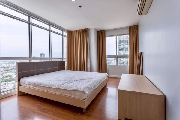 Picture of 3 bed Condo in Condo One X Sukhumvit 26 Khlongtan Sub District C012071