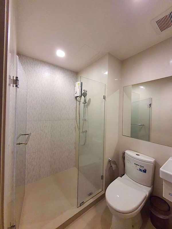 รูปภาพ 1 bed Condo in Life Sukhumvit 48 Phra Khanong Sub District C012078