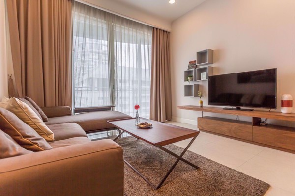 รูปภาพ 2 bed Condo in Q Langsuan Lumphini Sub District C012082