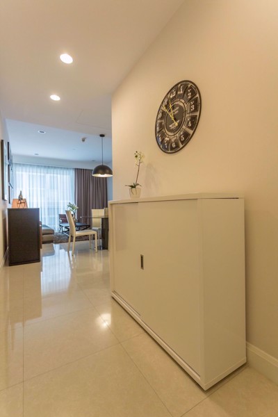 รูปภาพ 2 bed Condo in Q Langsuan Lumphini Sub District C012083