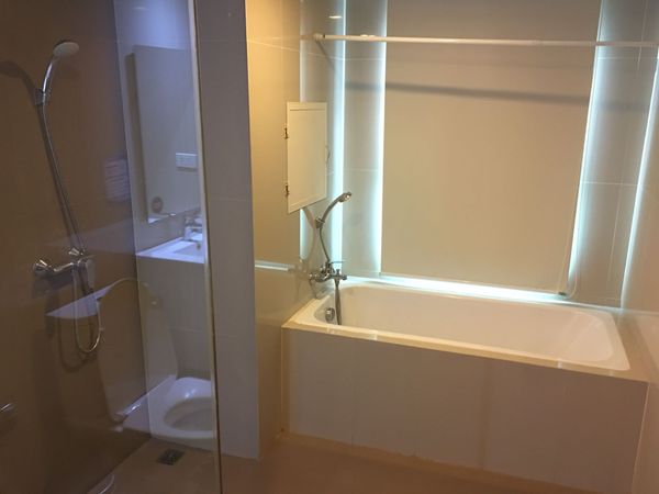 Picture of 1 bed Condo in The Kaze 34 Khlongtan Sub District C012110