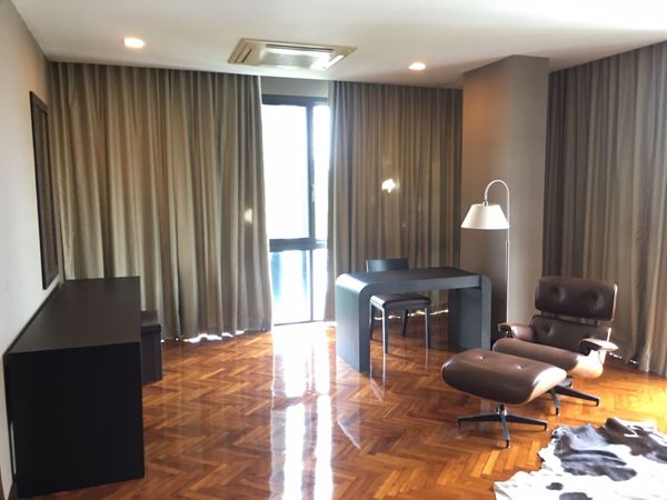 รูปภาพ 2 bed Condo in The Grand Villa Phrakhanongnuea Sub District C012124