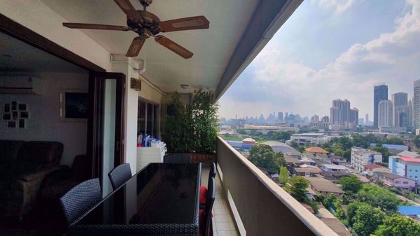 Picture of 2 bed Condo in Baan Sukhumvit 36 Khlongtan Sub District C012135