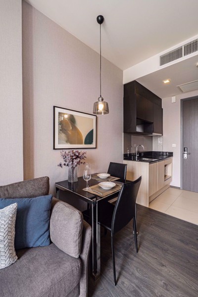 Picture of 1 bed Condo in Edge Sukhumvit 23 Khlong Toei Nuea Sub District C012173