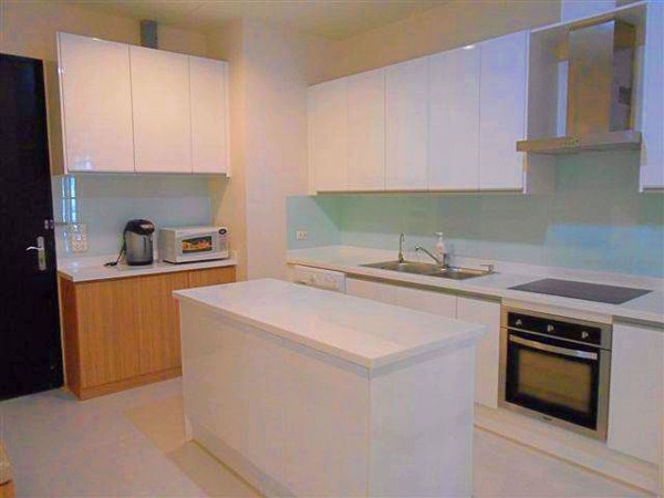 รูปภาพ 2 bed Condo in Baan Klang Krung Siam-Pathumwan Thanonphetchaburi Sub District C012181