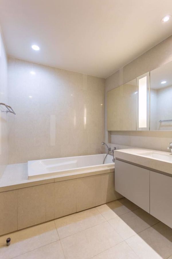 รูปภาพ 2 bed Condo in Quattro by Sansiri Khlong Tan Nuea Sub District C012185