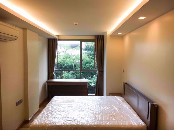 Picture of 1 bed Condo in Via Botani Khlong Tan Nuea Sub District C012189