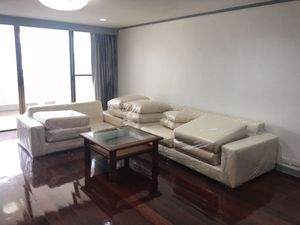 Picture of 3 bed Condo in Tongtip Mansion Khlong Tan Nuea Sub District C012193