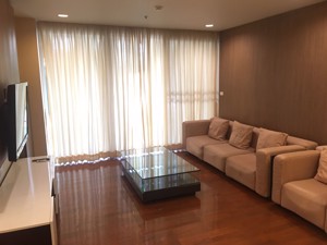 รูปภาพ 2 ห้องนอน คอนโด ในโครงการ Richmond Hills Residence เขตวัฒนา แขวงคลองเตยเหนือ C012197