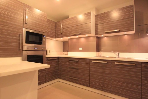 รูปภาพ 2 bed Condo in Baan Prompong Khlong Tan Nuea Sub District C012203