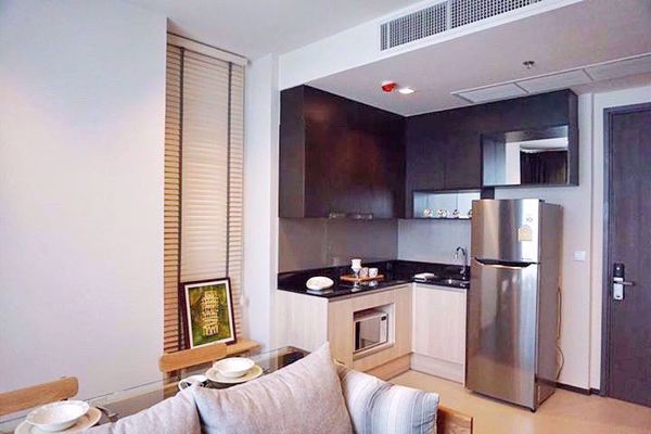 รูปภาพ 1 bed Condo in Edge Sukhumvit 23 Khlong Toei Nuea Sub District C012231