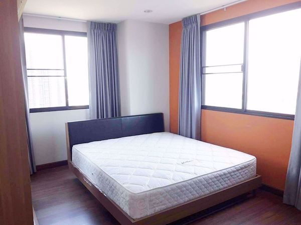 รูปภาพ 2 bed Condo in Vista Garden Phrakhanongnuea Sub District C012244