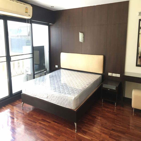 รูปภาพ 2 bed Condo in Mela Mansion Khlong Toei Nuea Sub District C012256