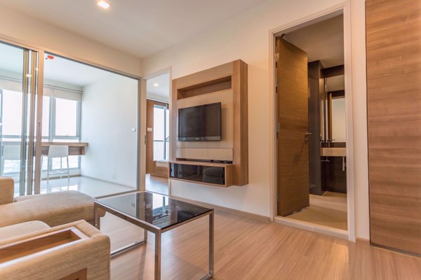 รูปภาพ 1 bed Condo in Rhythm Sukhumvit Phra Khanong Sub District C012292