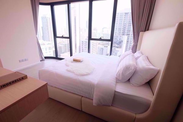 รูปภาพ 2 bed Condo in Ashton Asoke Khlong Toei Nuea Sub District C012335