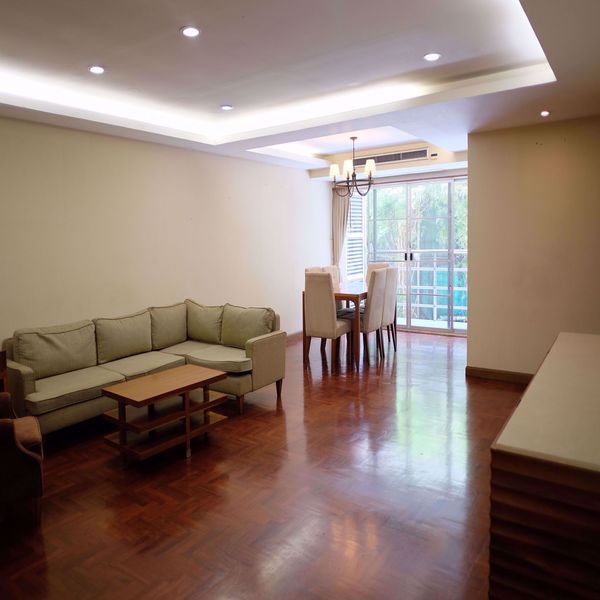 Picture of 3 bed Condo in The Peony Chong Nonsi Sub District C012340