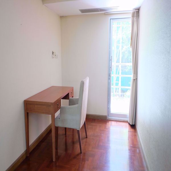 Picture of 3 bed Condo in The Peony Chong Nonsi Sub District C012340