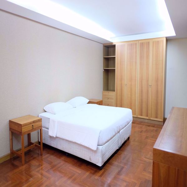 Picture of 3 bed Condo in The Peony Chong Nonsi Sub District C012340