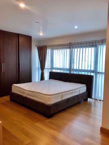 รูปภาพ 2 bed Condo in Sathorn Gardens Thungmahamek Sub District C012348