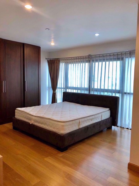 Picture of 2 bed Condo in Sathorn Gardens Thungmahamek Sub District C012348