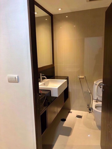 Picture of 2 bed Condo in Sathorn Gardens Thungmahamek Sub District C012348