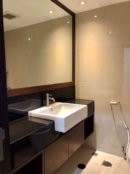 Picture of 2 bed Condo in Sathorn Gardens Thungmahamek Sub District C012348