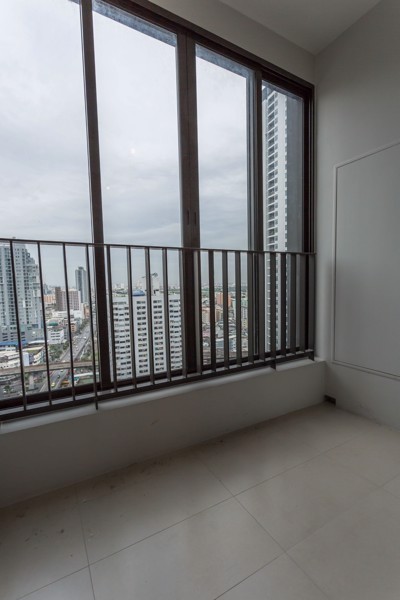 Picture of 2 bed Condo in Ideo Q Ratchathewi Thanonphayathai Sub District C012357