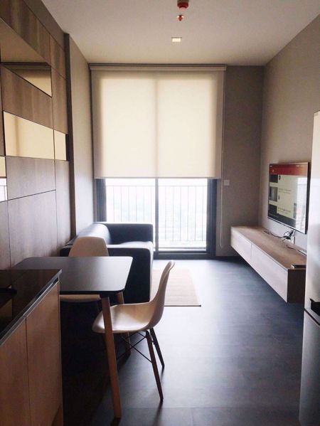 Picture of 1 bed Condo in Edge Sukhumvit 23 Khlong Toei Nuea Sub District C012370