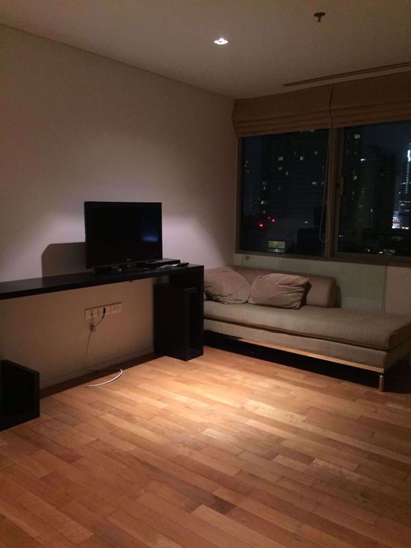 Picture of 2 bed Condo in The Lakes Khlongtoei Sub District C012371