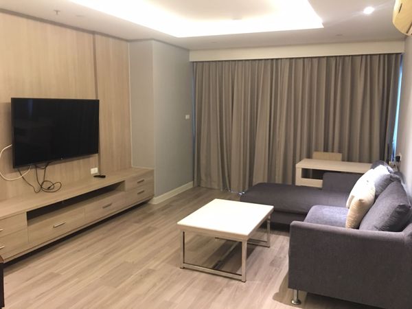 รูปภาพ 3 bed Condo in UN Residence Khlong Tan Nuea Sub District C012392