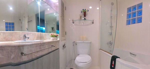 Picture of 2 bed Condo in Silom Terrace Silom Sub District C012481