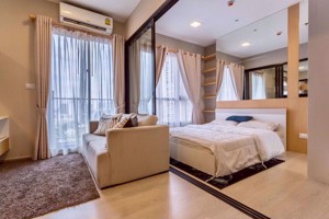 Picture of 1 bed Condo in Condolette Midst Rama 9 Huai Khwang Sub District C05721