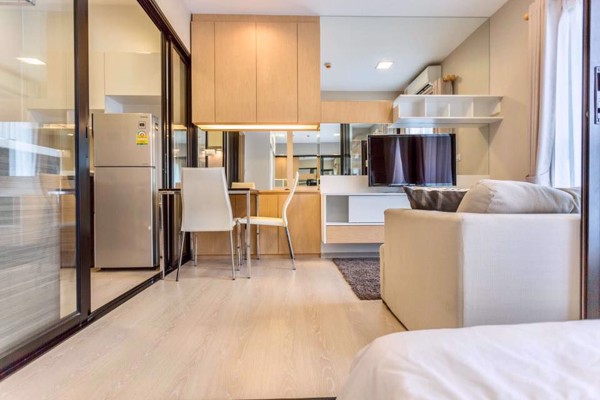 รูปภาพ 1 bed Condo in Condolette Midst Rama 9 Huai Khwang Sub District C05721