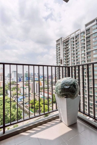 รูปภาพ 1 bed Condo in Condolette Midst Rama 9 Huai Khwang Sub District C05721