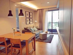 Picture of 2 bed Condo in The Lumpini 24 Khlongtan Sub District C012543