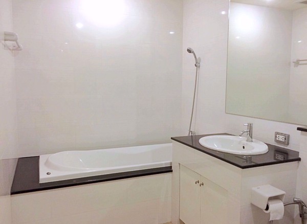 Picture of 1 bed Condo in The Amethyst Sukhumvit 39 Khlong Tan Nuea Sub District C012572