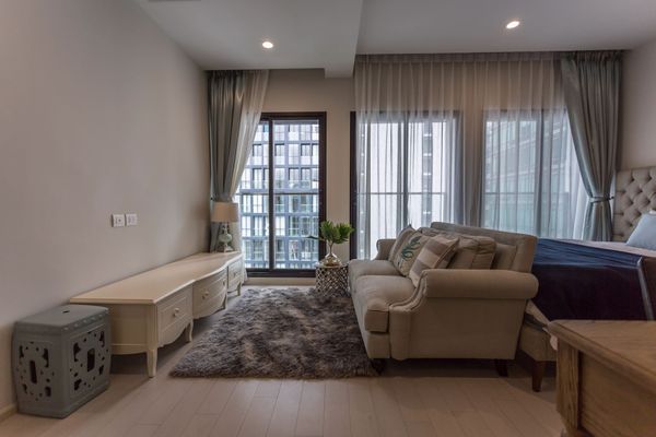 Picture of 1 bed Condo in Noble Ploenchit Lumphini Sub District C012577