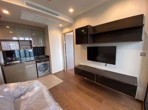 Picture of 1 bed Condo in Ideo Q Victory Thanonphayathai Sub District C012608