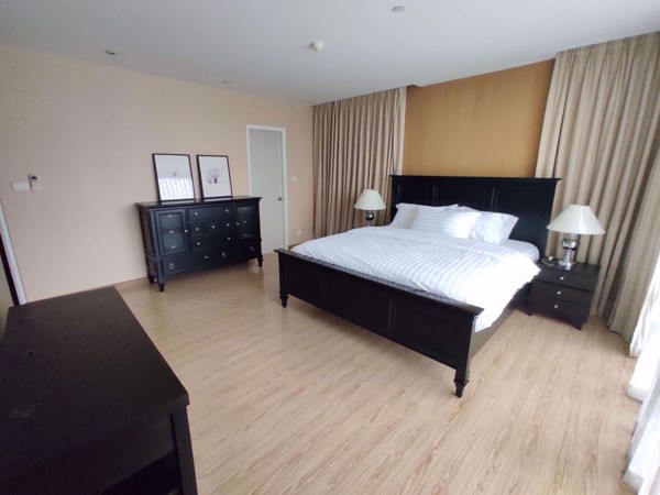 Picture of 3 bed Condo in Fullerton Sukhumvit Khlongtoei Sub District C005239