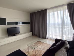 รูปภาพ 2 ห้องนอน Condo ในโครงการ The Empire Place Yan Nawa Sub District C012670